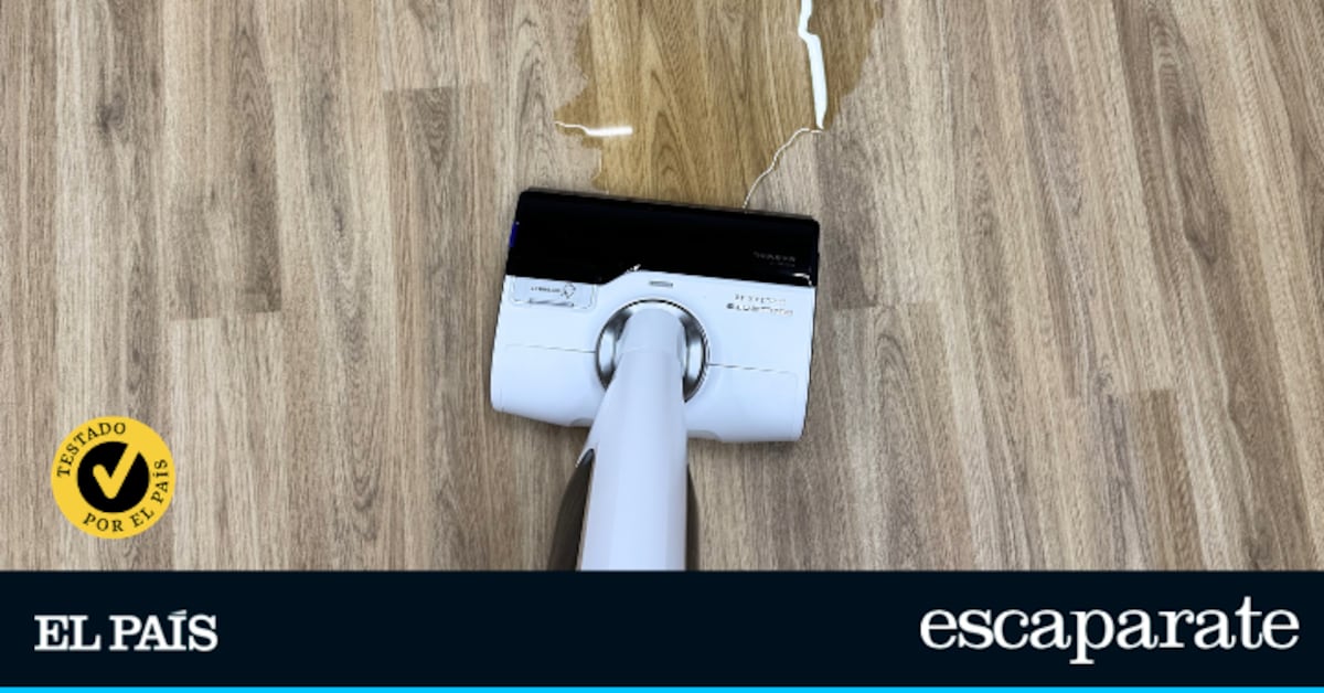 La Rowenta X-Clean 12 promete aspirar y fregar al mismo tiempo: la he utilizado durante una semana para comprobar si realmente funciona