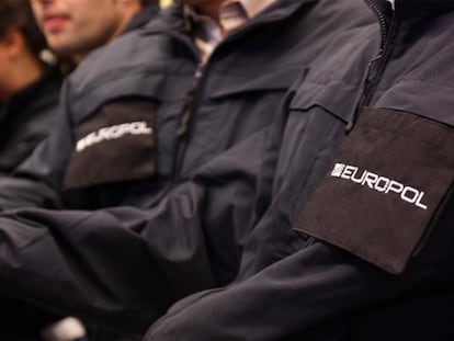 Europol alerta a la Unión Europea de la venta de falsas pruebas negativas de covid-19 para viajar