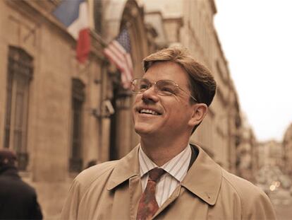 El actor Matt Damon en un fotograma de <i>El soplón,</i> de Steven Soderbergh.