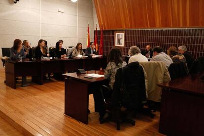 Pleno en el Ayuntamiento de Meco en enero de 2017.