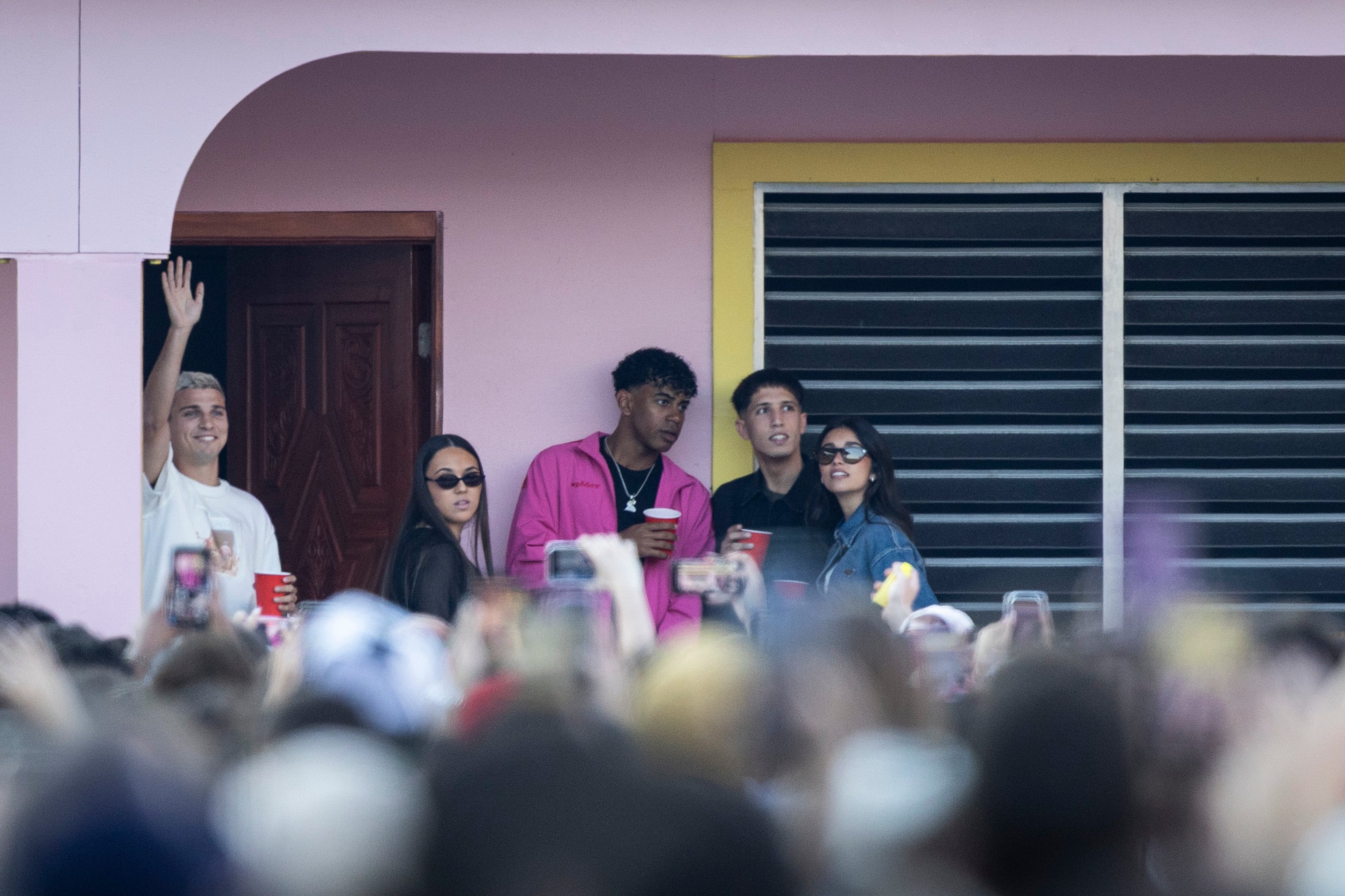   In the image Lamine Yamal at the Casita during the Bad Bunny concert.