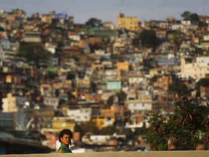 Rocinha, a maior favela do Brasil, vive dias de tens&atilde;o