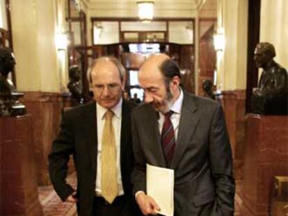 Durao Barroso y Tony Blair, tras una reunión en Downing Street.