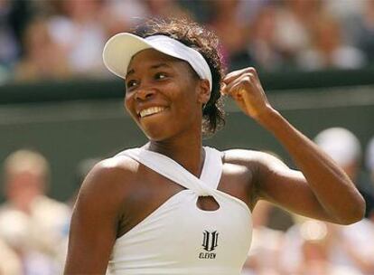 Venus Williams celebra la victoria ante Dementieva