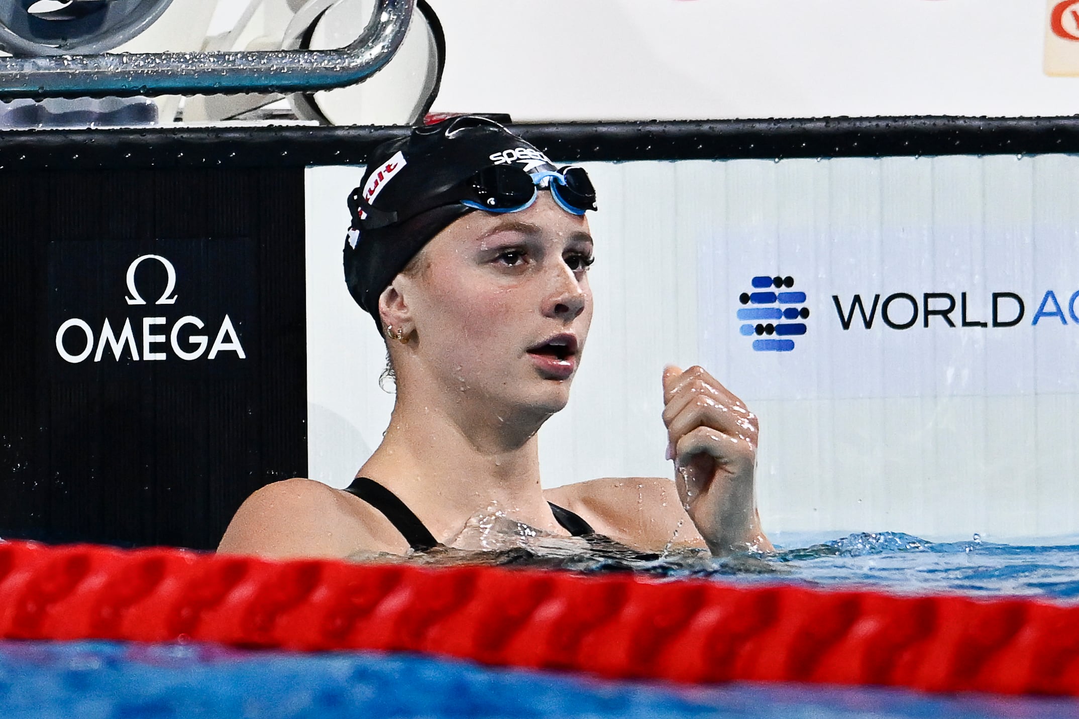 Summer McIntosh rompe el récord mundial de los 200 estilos que conservaba Katinka Hosszu desde hace diez años