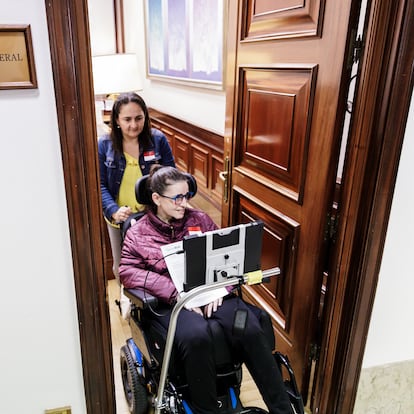 MADRID, SPAIN - MARCH 17: A person affected by ALS (amyotrophic lateral sclerosis) on his way out after registering the petition to unblock the processing of the ALS Act, in the Congress of Deputies, on 17 March, 2023 in Madrid, Spain. The ELA Law was taken into consideration more than a year ago, but has accumulated 41 extensions. It is a non-partisan initiative and comes from the entities of people with ALS. In Spain there are about 4,000 people affected and three new cases are detected every day. The processing of the ALS law, approved on March 8, 2022 by the Government with the support of all the parliamentary groups, is based on four main pillars: the recognition of a 33% degree of disability from the diagnosis of the pathology, preferential care for patients to have specialized technical and human resources, the possibility of benefiting from the electric social bond in advanced cases in which the use of mechanical ventilation is necessary, and the home service that guarantees access to physiotherapeutic and specialized care 24 hours a day. (Photo By Carlos Lujan/Europa Press via Getty Images)