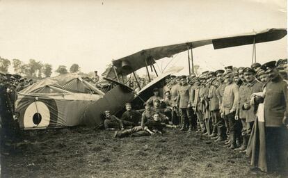 En la guerra en el aire de los ases, un avión derribado era un triunfo a ser celebrado de forma aparatosa.