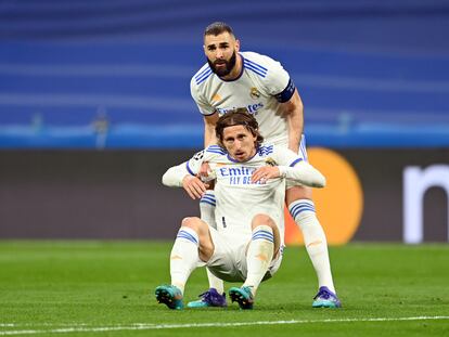 Benzema y Modric, durante un partido de la Liga de Campeones, en marzo.