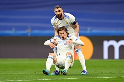 Benzema y Modric, durante un partido de la Liga de Campeones, en marzo.