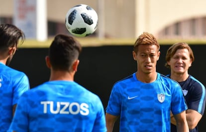 El atacante de Pachuca, Keisuke Honda.