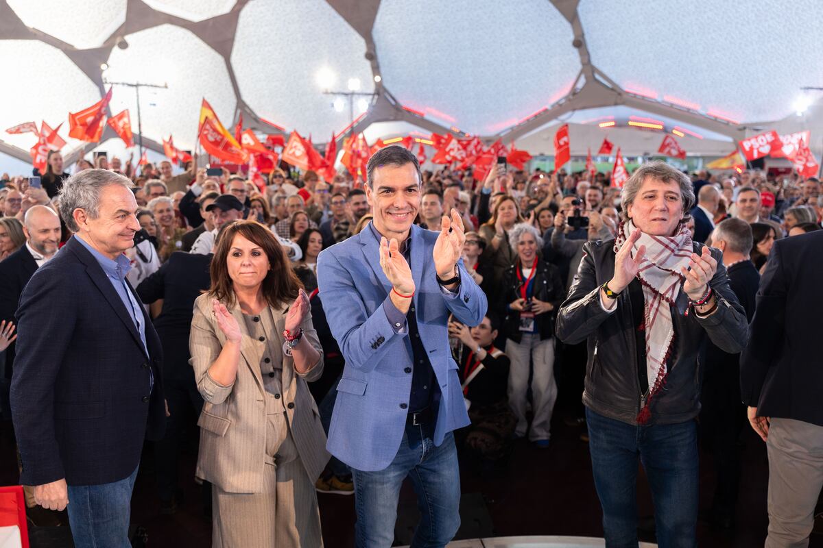 Sánchez llama a concentrar el voto progresista y se ofrece como garantía contra los efectos de la guerra