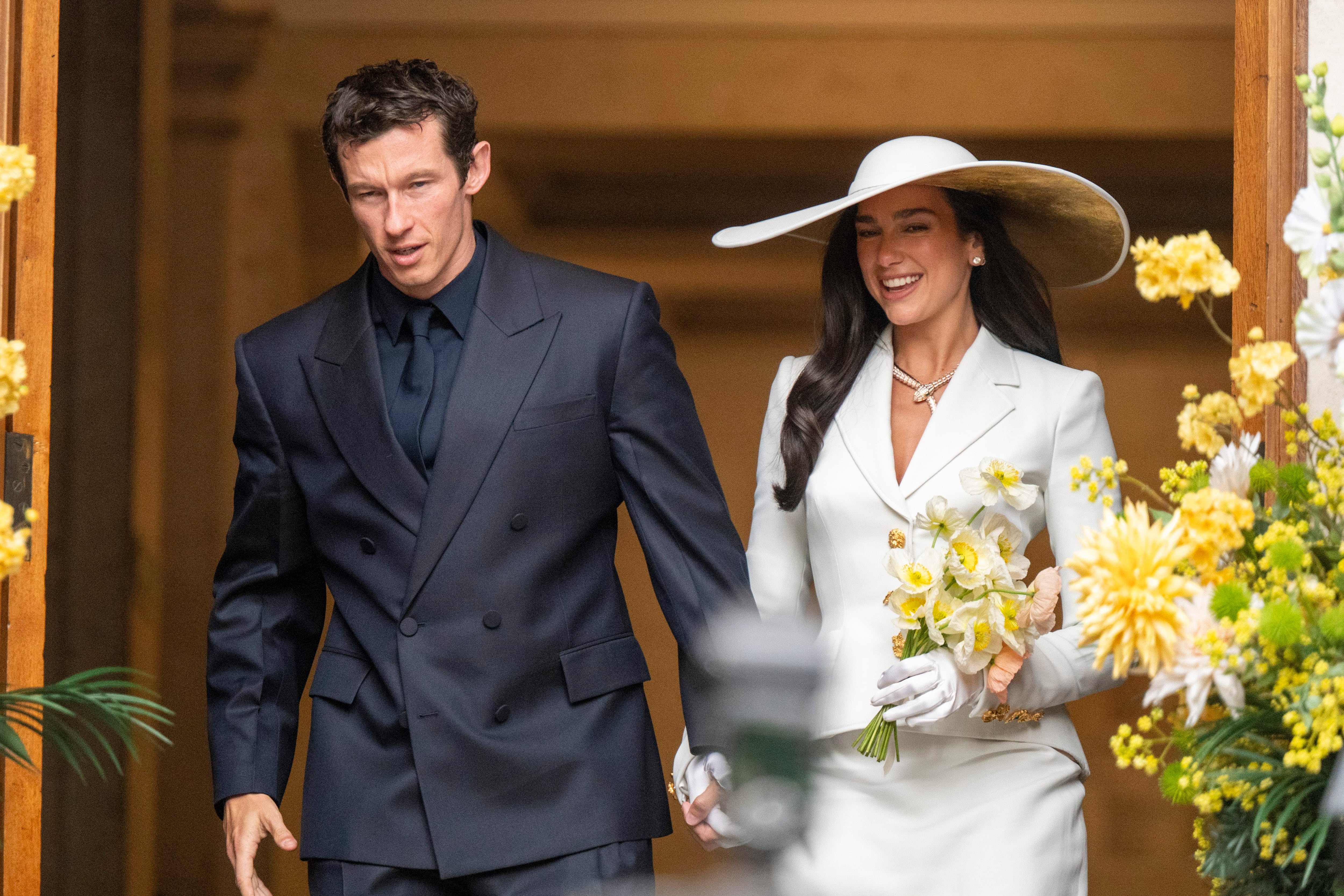 Dua Lipa y Callum Turner se casan en una íntima boda en Londres