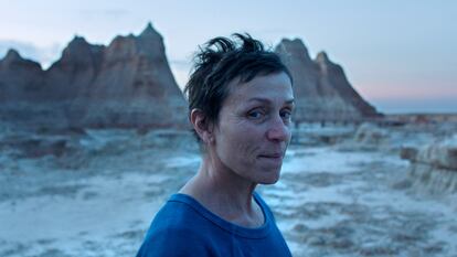 Frances McDormand, em cena de ‘Nomadland’, de Chloe Zhao.