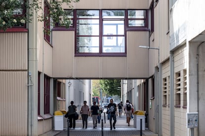 Jóvenes universitarios en Valencia.