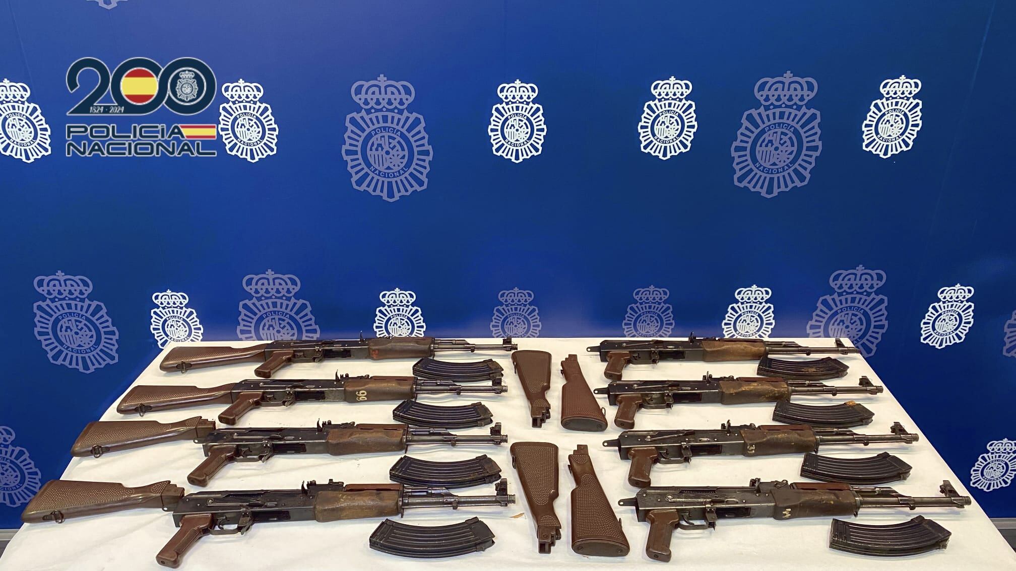 Cuatro detenidos con ocho fusiles de guerra en Alicante tras una aparatosa persecución policial de 45 kilómetros