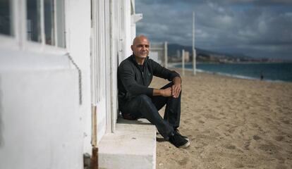 Juan Moreno, a la platja de Badalona on va estar el dia de l'assalt dels què el van acusar.