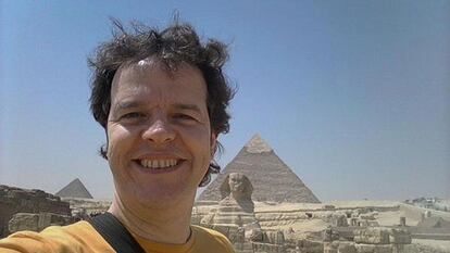 Ismael Requena ‏nos manda esta imagen desde El Cairo mostrando las Pirámides y la Esfinge.