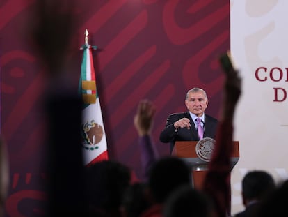 Adán Augusto López, secretario de Gobernación, suplió al presidente López Obrador en la conferencia de prensa matutina de este jueves.