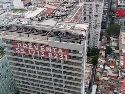 Vista aérea de un edificio de la 'Cerrada Andrómaco', el 11 de septiembre.