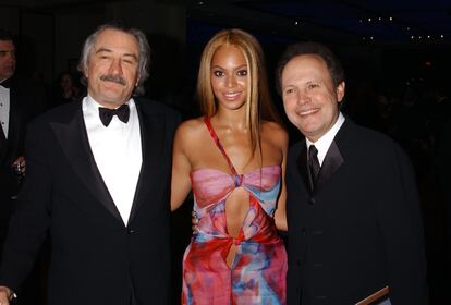 Robert De Niro, Beyonce y Billy Crystal en Hollywood en 2003.