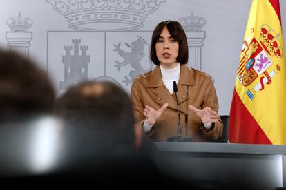 La ministra de Ciencia, Innovación y Universidades, Diana Morant, durante la rueda de prensa tras el Consejo de Ministros