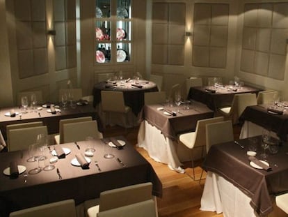 Sala del restaurante Viavélez.