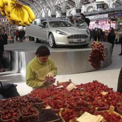 Un Aston Martin para familias... pero ricas