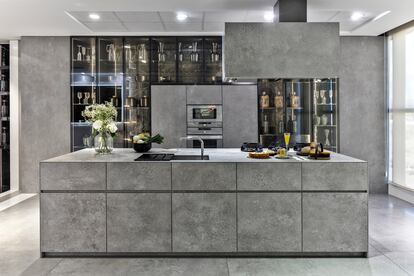 THESIZE SURFACES - NEOLITH  Almassora - Castellón - Spain