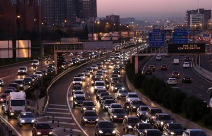 Congesti&oacute;n de tr&aacute;fico en Madrid.