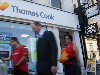 Entrada de una de las oficinas de Thomas Cook en Londres. 