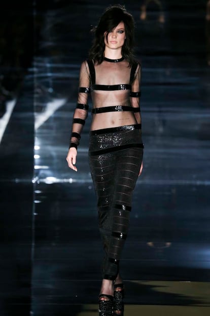 Tom Ford sube las pezoneras a a la pasarela