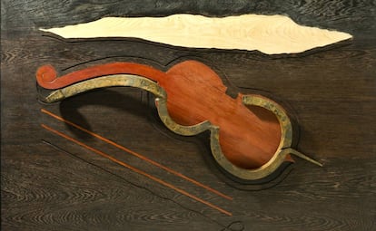 'Violonchelo. Sueño de la música', última obra realizada por Martín Chirino 
