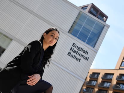 Tamara Rojo ante la sede del English National Ballet, en Londres.