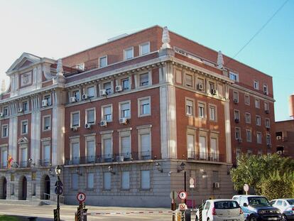 ¿Y si dejamos la cooperación en manos de profesionales?