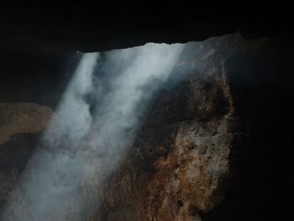 Cueva en Yumrukaya Turquía