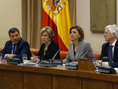 La ministra de Defensa, María Dolores de Cospedal, en el Congreso.