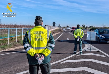 Control de la Guardia Civil de Tráfico.