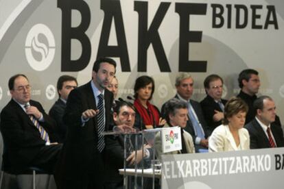 Josu Jon Imaz, en la presentación de la iniciativa del PNV sobre normalización política en Euskadi.