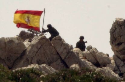 Las fuerzas especiales espa?olas toman Perejil.