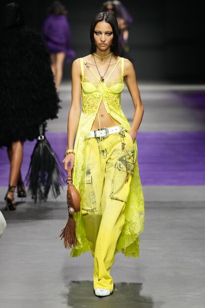 smag-versace-s23-049