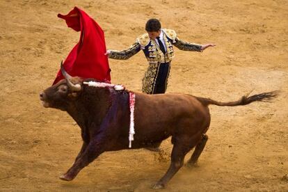 El torero David Luque en una corrida de la feria de las Fallas.