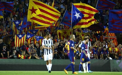 Gradas del Camp Nou en el Bar&ccedil;a-Juve de Champions.