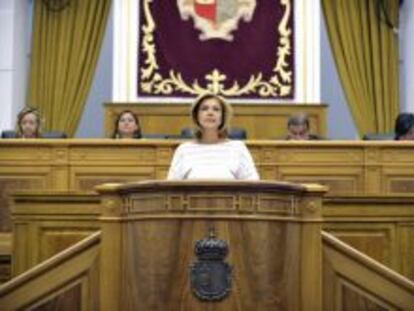 La presidenta de Castilla-La Mancha, Mar&iacute;a Dolores de Cospedal, durante su intervenci&oacute;n con la que ha comenzado el &uacute;ltimo Debate sobre el Estado de la Regi&oacute;n de la legislatura.