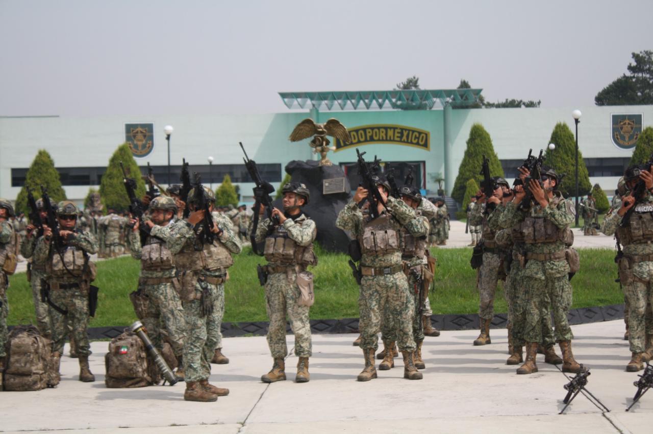 El Gobierno exhibe su fuerza en Sinaloa y envía 3.400 agentes a Mazatlán