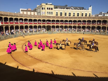 Paseíllo en la goyesca de Ronda de 2017.