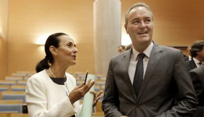 La presidenta del Tribunal Superior valenciano, Pilar de la Oliva, con el jefe del Consell, Alberto Fabra, en la apertura del a&ntilde;o judicial.