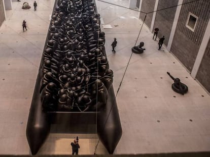 Instalaci&oacute;n hinchable de 70 metros &#039;Law of Journey&#039;, de Ai Weiwei