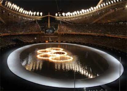 Imagen de la ceremonia de inauguración de los Juegos de Atenas.