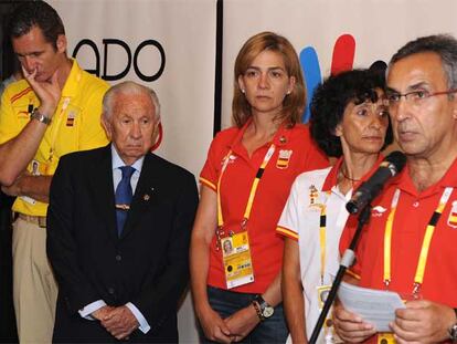 De izquierda a derecha, Iñaki Urdangarín, Samaranch, la infanta Cristina, Mercedes Cabrera y Alejandro Blanco.