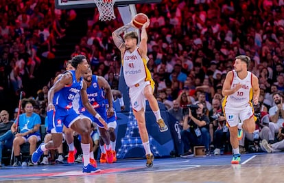 Juancho Hernangómez, en un amistoso ante Francia, en una imagen cedida por la Federación de Baloncesto.